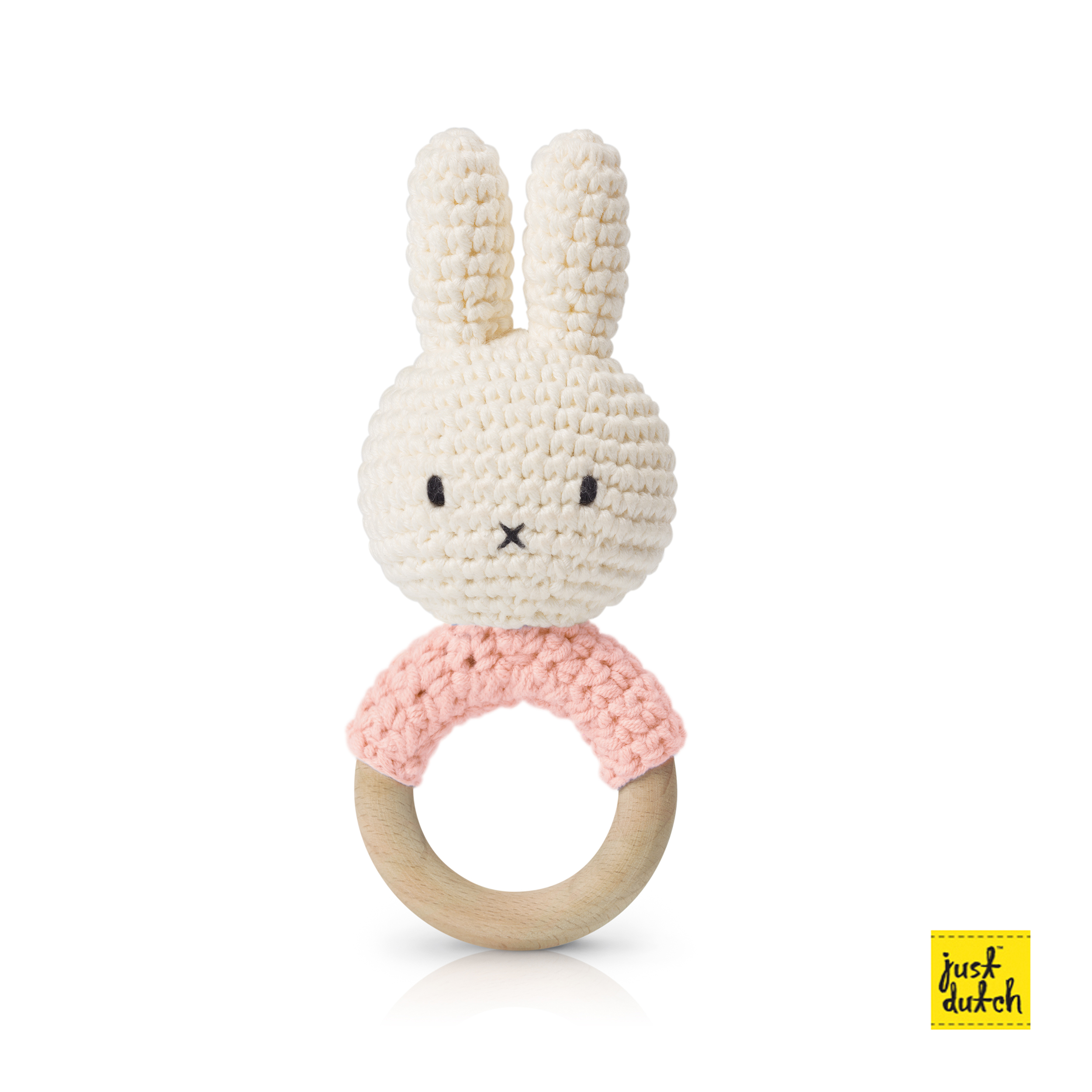 Hochet Miffy rose pastel au crochet fait main – Just Dutch – pour bébé dès la naissance