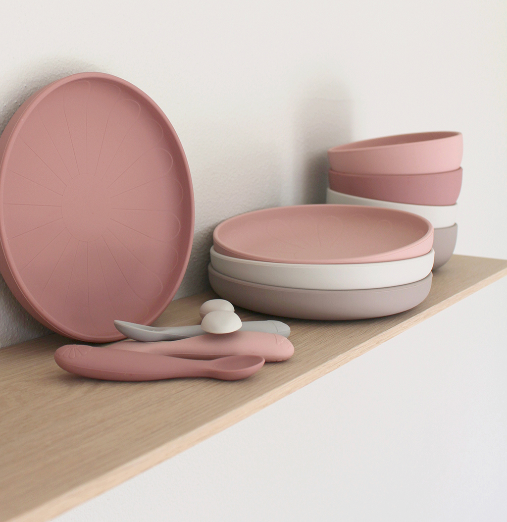 Assiettes fleurs en silicone - Set de 2 - Beige et Marron