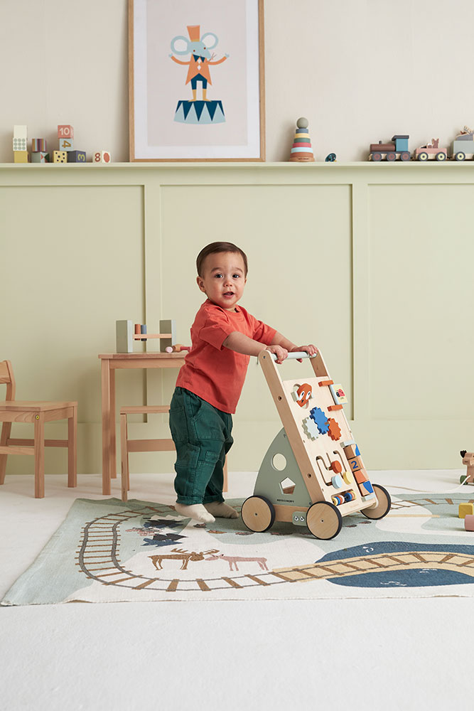 Trotteur multi-activités Edvin