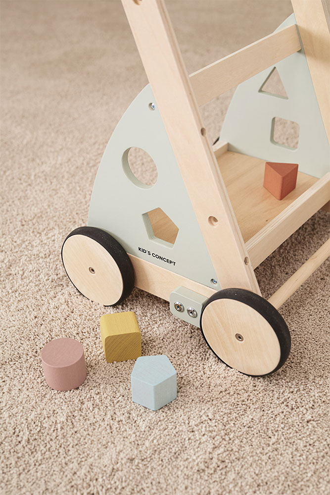 Trotteur multi-activités Edvin