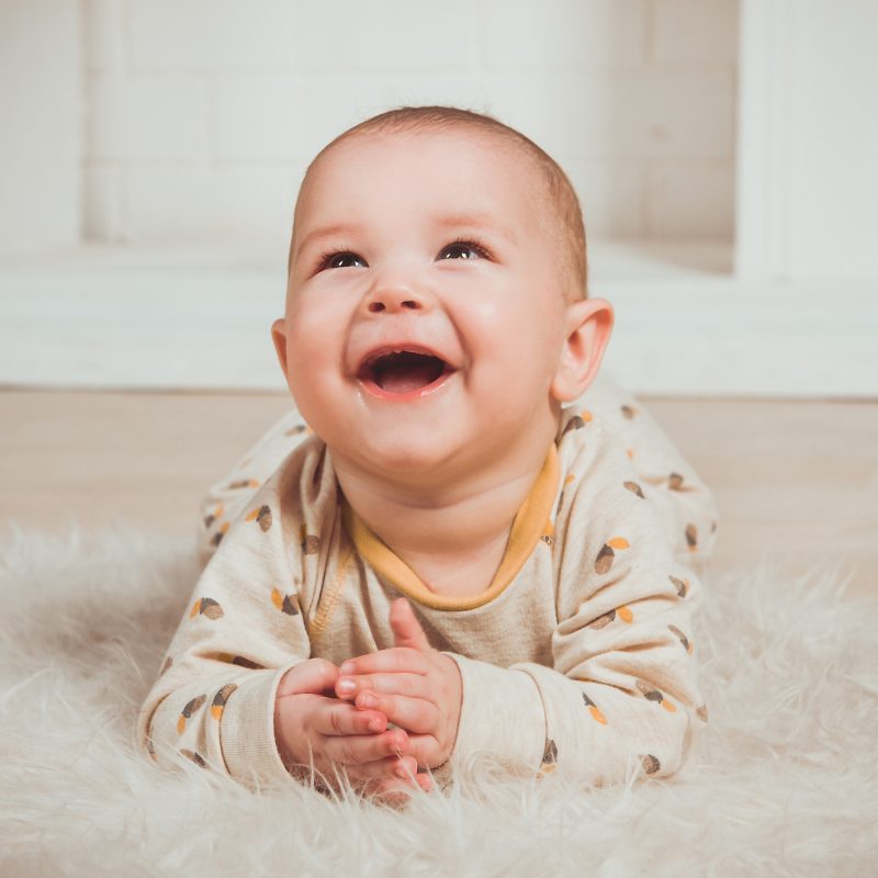 C'est quoi la motricité libre et pourquoi est-elle essentielle au développement de bébé ?